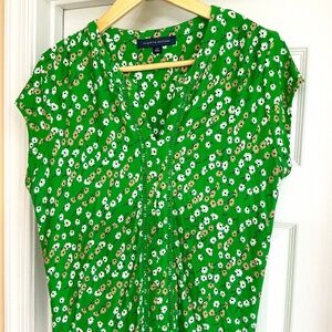 Tommy Hilfiger Green  Cap Sleeve Floral Top, Size Large